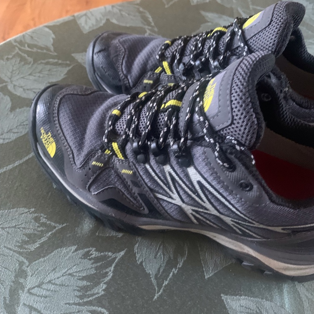 North Face Men’s size 7 Hikers - Picture 3 of 9